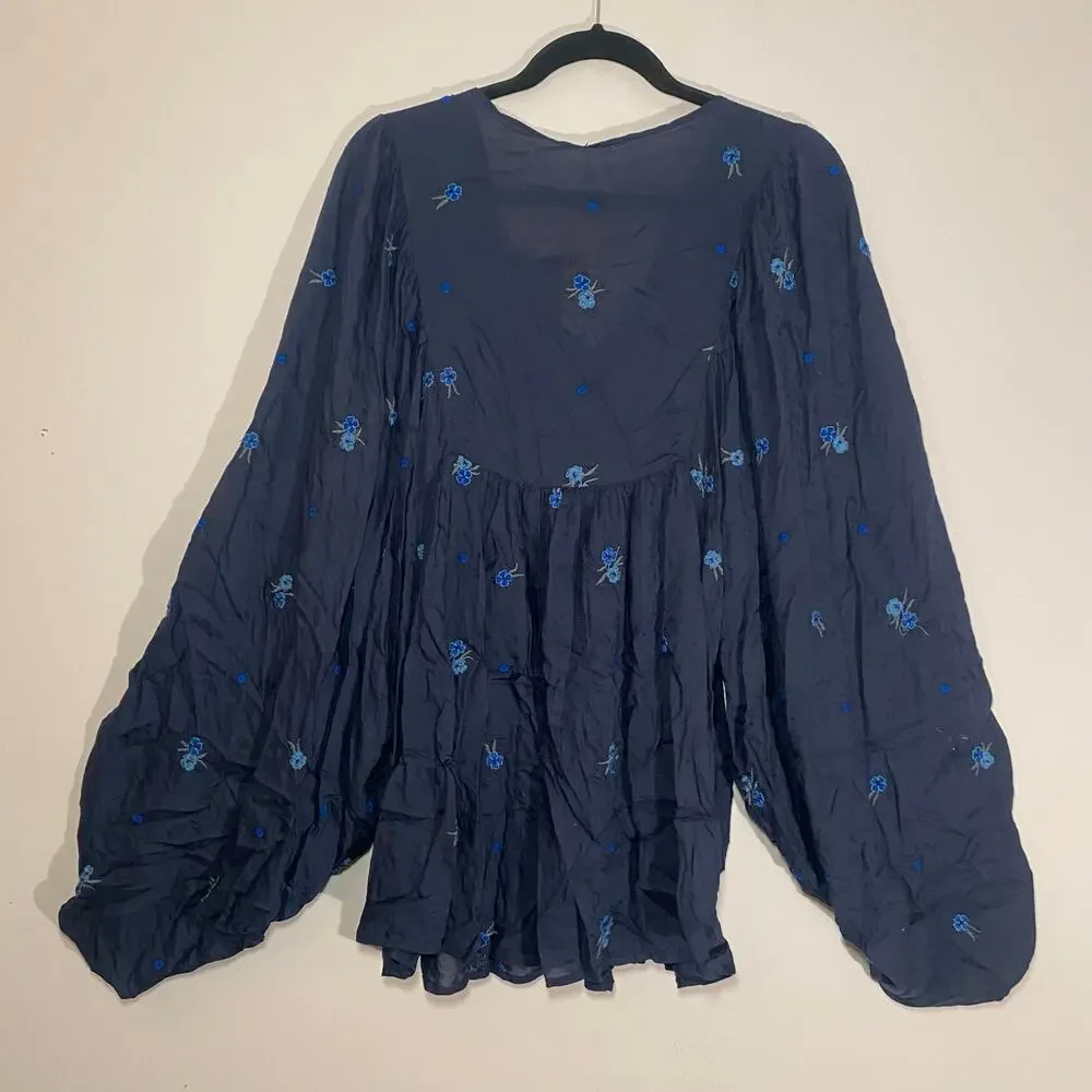 NWT Free People Navy Blue Floral Embroidered Beaded Flowy Blouse Women's Small
